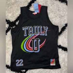 🆕Mitchell & Ness L Truly U Basketball Jersey Men’s